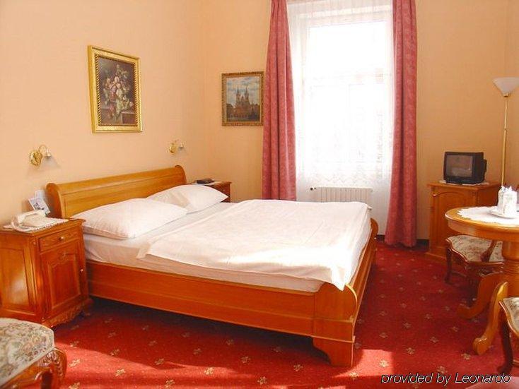 Hotel Opera Prague Bilik gambar